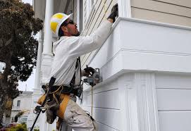 Siding Removal and Disposal in Rose Hill, NC